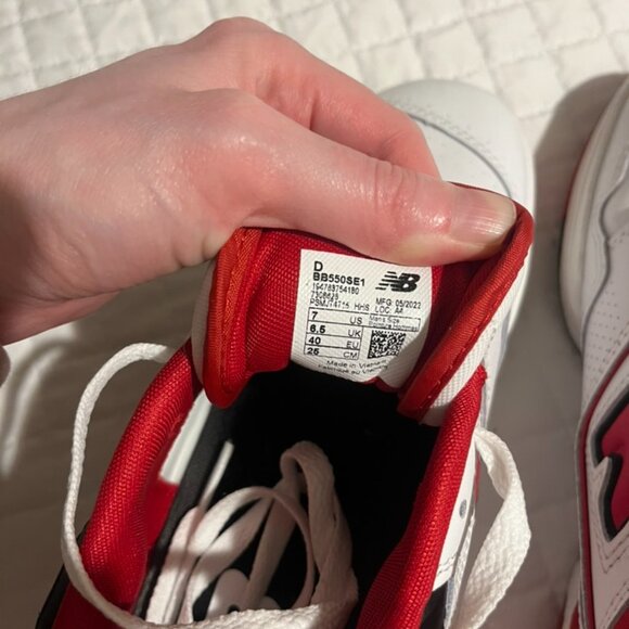 COPY New Balance 550 Sneakers Red Black White Women’s 9 Men’s 7 Retro - Picture 5 of 6